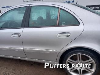 Mercedes E-klasse E (W211), Sedan, 2002 / 2008 3.2 E-320 V6 18V picture 12