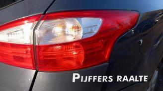 Ford Focus Focus 3 Wagon, Combi, 2010 / 2020 1.0 Ti-VCT EcoBoost 12V 125 picture 12