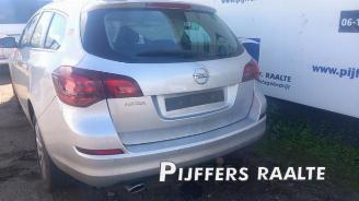 Opel Astra Astra J Sports Tourer (PD8/PE8/PF8), Combi, 2010 / 2015 1.4 Turbo 16V picture 8