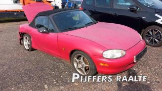 Mazda MX-5 MX-5 (NB18/35/8C), Cabrio, 1998 / 2005 1.8i 16V picture 1