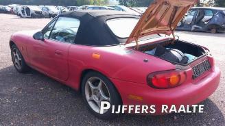 Mazda MX-5 MX-5 (NB18/35/8C), Cabrio, 1998 / 2005 1.8i 16V picture 5