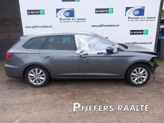 Coche siniestrado Seat Leon Leon ST (5FF), Combi 5-drs, 2012 / 2020 1.0 TSI 12V 2018/1