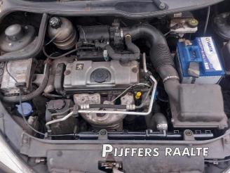 Peugeot 206 206 (2A/C/H/J/S), Hatchback, 1998 / 2012 1.4 XR,XS,XT,Gentry picture 11