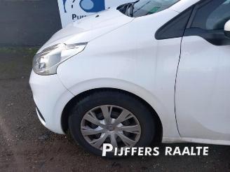 Peugeot 208 208 I (CA/CC/CK/CL), Hatchback, 2012 / 2019 1.2 Vti 12V PureTech 82 picture 12