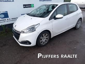 Vrakbiler auto Peugeot 208 208 I (CA/CC/CK/CL), Hatchback, 2012 / 2019 1.2 Vti 12V PureTech 82 2016/2
