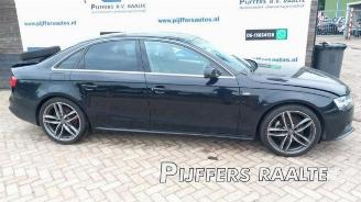 Salvage car Audi A4 A4 (B8), Sedan, 2007 / 2015 2.0 TDI 16V 2012