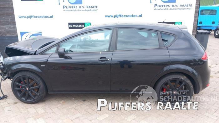Seat Leon Leon (1P1), Hatchback 5-drs, 2005 / 2013 2.0 TFSI FR 16V