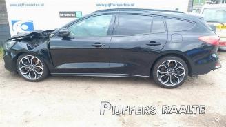 Vrakbiler auto Ford Focus Focus 4 Wagon, Combi, 2018 1.0 Ti-VCT EcoBoost 12V 125 2018/10