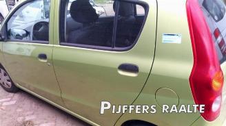 Daihatsu Cuore Cuore (L251/271/276), Hatchback, 2003 1.0 12V DVVT picture 10