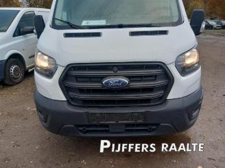 Ford Transit Transit, Van, 2013 2.0 TDCi 16V Eco Blue 130 RWD picture 4