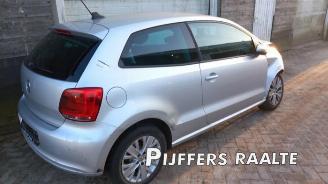 Vrakbiler auto Volkswagen Polo Polo V (6R), Hatchback, 2009 / 2017 1.2 12V 2013/4