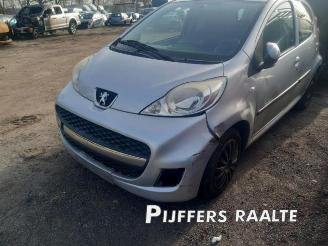 Peugeot 107 107, Hatchback, 2005 / 2014 1.0 12V picture 6