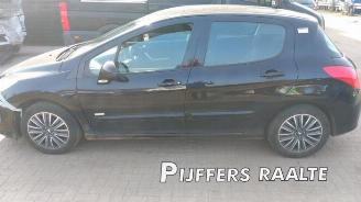 Coche siniestrado Peugeot 308 308 (4A/C), Hatchback, 2007 / 2015 1.6 VTI 16V 2011/5