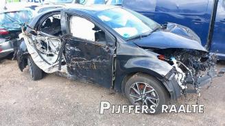 Salvage car Toyota Yaris Yaris IV (P21/PA1/PH1), Hatchback, 2020 1.5 12V Hybrid 2022/12