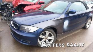Vrakbiler auto BMW 1-serie 1 serie (E88), Cabrio, 2007 / 2013 118i 16V 2010/11
