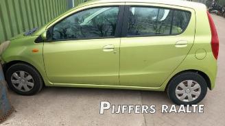 Vrakbiler auto Daihatsu Cuore Cuore (L251/271/276), Hatchback, 2003 1.0 12V DVVT 2008/5