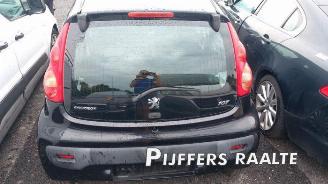 Peugeot 107 107, Hatchback, 2005 / 2014 1.0 12V picture 9