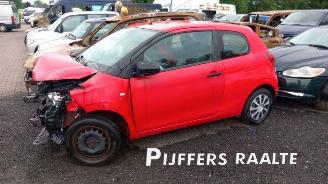 Vrakbiler auto Citroën C1 C1, Hatchback, 2014 / 2021 1.0 Vti 68 12V 2014/4