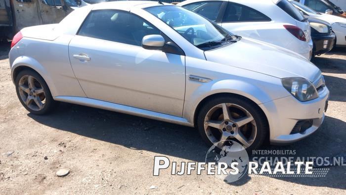 Opel Tigra Tigra Twin Top, Cabrio, 2004 / 2010 1.8 16V