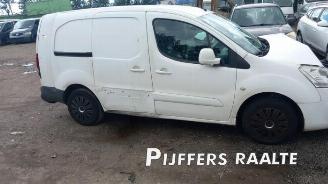 disassembly passenger cars Peugeot Partner Partner (GC/GF/GG/GJ/GK), Van, 2008 / 2018 1.6 BlueHDi 100 2016/7