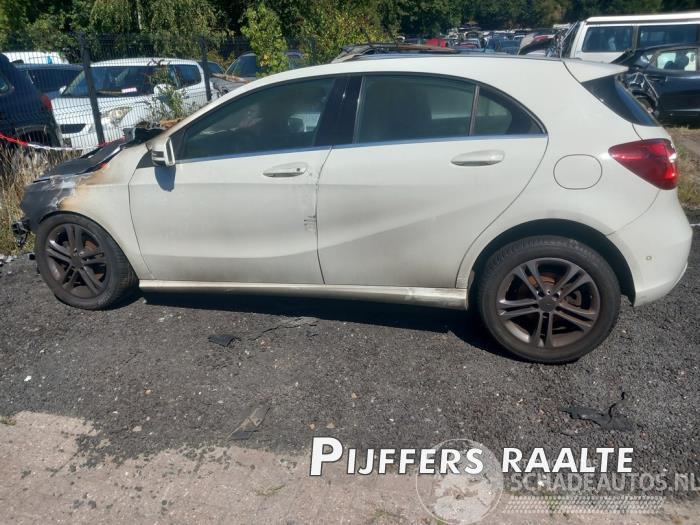 Mercedes A-klasse A (W176), Hatchback, 2012 / 2018 1.6 A-160 16V