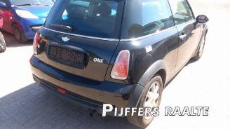 Mini Mini Mini Open (R52), Cabrio, 2004 / 2008 1.6 16V Cooper picture 7