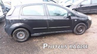  Fiat Punto Punto Evo (199), Hatchback, 2008 / 2012 1.3 JTD Multijet 85 16V Euro 5 2011/3