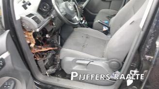 Volkswagen Touran Touran (1T3), MPV, 2010 / 2015 1.2 TSI picture 15