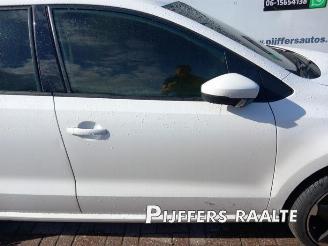 Volkswagen Polo Polo V (6R), Hatchback, 2009 / 2017 1.4 TDI 12V 90 picture 10