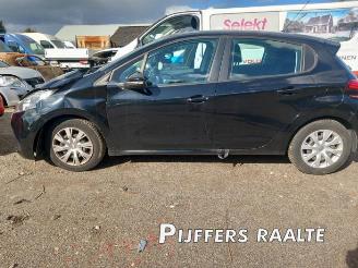  Peugeot 208 208 I (CA/CC/CK/CL), Hatchback, 2012 / 2019 1.2 Vti 12V PureTech 82 2018/8
