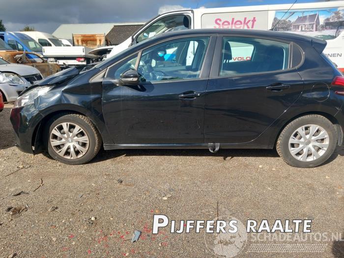 Peugeot 208 208 I (CA/CC/CK/CL), Hatchback, 2012 / 2019 1.2 Vti 12V PureTech 82