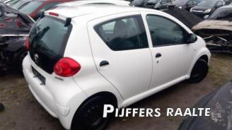 Purkuautot passenger cars Toyota Aygo Aygo (B10), Hatchback, 2005 / 2014 1.0 12V VVT-i 2009