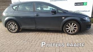 Vrakbiler auto Seat Leon Leon (1P1), Hatchback 5-drs, 2005 / 2013 1.2 TSI 2011/8
