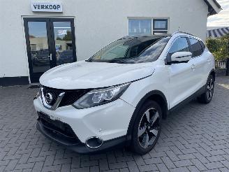 Unfallwagen Nissan Qashqai 1.2 N-Connecta N.A.P NLAUTO PRACHTIG!!! 2016/4