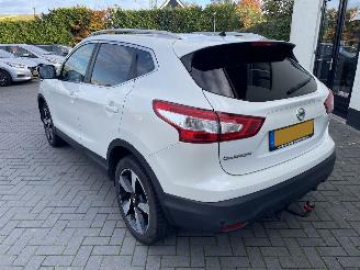Nissan Qashqai 1.2 N-Connecta N.A.P NLAUTO PRACHTIG!!! picture 2