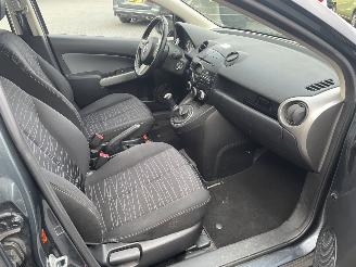 Mazda 2 1.3 TS Plus N.A.P NL AUTO PRACHTIG!!! picture 8