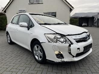 skadebil auto Toyota Auris 1.8 Full Hybrid Aspiration N.A.P NL AUTO PRACHTIG!! 2010/10
