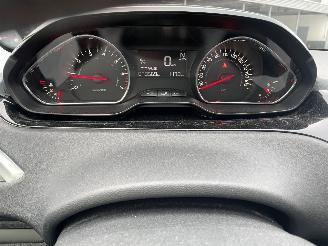 Peugeot 208 1.2 e-VTi Oxygo AUTOMAAT N.A.P PRACHTIG!!! picture 9