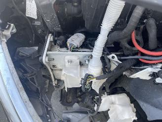 Volkswagen T-Roc 1.5 TSI Style N.A.P NL AUTO PRACHTIG!!! picture 25