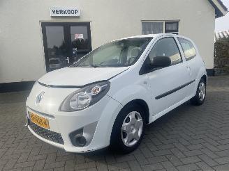 Unfallwagen Renault Twingo 1.2-16V Authentique N.A.P PRACHTIG!!! 2010/9