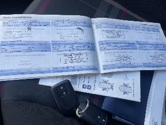 Peugeot 108 1.0 e-VTi Première N.A.P NL AUTO picture 17