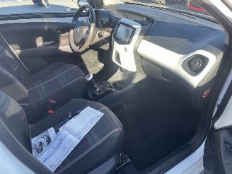 Peugeot 108 1.0 e-VTi Première N.A.P NL AUTO picture 8