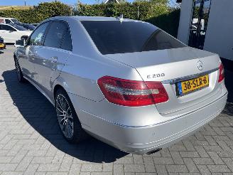 Mercedes E-klasse 200 CGI Business Class Avantgarde AUTOMAAT PRACHTIG!!! picture 2