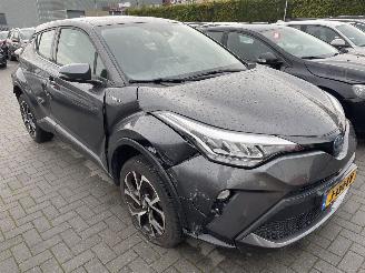 Toyota C-HR 1.8 Hybrid Dynamic N.A.P PRACHTIG!!! picture 3