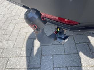 Toyota C-HR 1.8 Hybrid Dynamic N.A.P NL AUTO PRACHTIG!!! picture 19