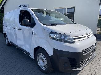 krockskadad bil bedrijf Citroën Jumpy 75 kwh nieuwe bus prachtig!!!! 2026/1