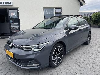 krockskadad bil auto Volkswagen Golf 1.5 TSI 1st EDITION 2020/3