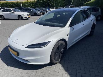 Tesla Model 3 RWD 60 kWh N.A.P NL AUTO PRACHTIG!!!! picture 4