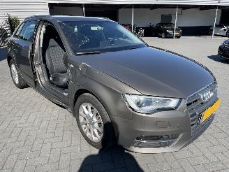 Audi A3 Sportback 1.4 TFSI Ambiente Pro Line plus AUTOMAAT PRACHTIG!!! picture 5