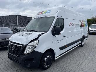 krockskadad bil bedrijf Nissan Interstar 2.3 dCi L4H3 N-Connecta DRT N.A.P NL AUTO 2024/3